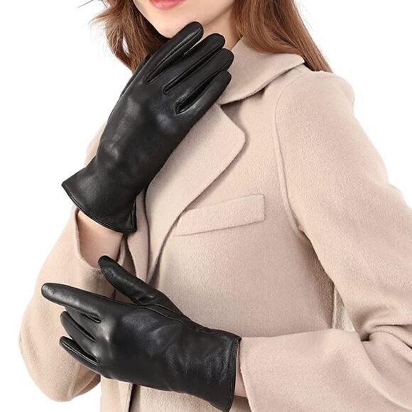 Black Leather Gloves   - Picture 1 of 5